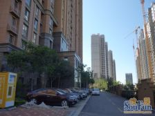 中海奥龙观邸 4室2厅 南 北