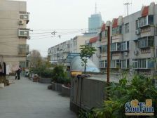 明湖小区东区四区1室1厅东西