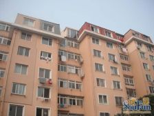 社区街道生活环境整洁交通便利生活配套成熟。