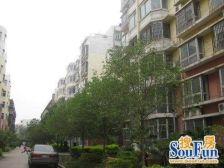 双气一层,航海路连云路 82隔壁 产权清晰随时过户