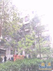 中州路洛邑古城边三楼住房,交通便利