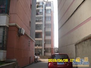 户型方正精装价格优惠临近红谷摊