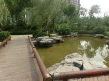 融景城西区南向两居室2012年商品房人车分流