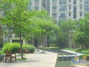 华业玫瑰东方3室2厅南北