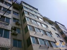 房子无坡,出行方便,配套齐全,采光好