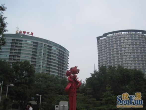 华龙大厦实景图