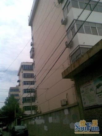 裕华路人行宿舍实景图