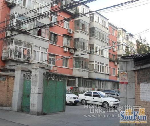 青年湖西里实景图