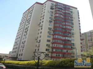 核工业部小区旁边月坛公园90年钢混楼随时签约