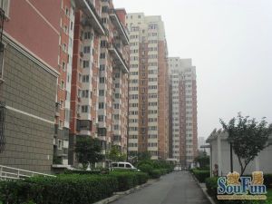 金泰阁2003年商品近地铁大悦城满五年唯一