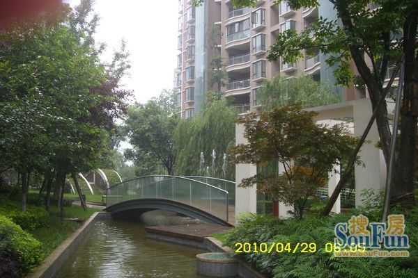上东阳光一期实景图