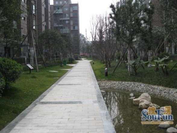上东阳光一期实景图