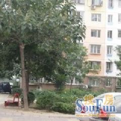 近地铁 精装三居 南北通透 交通便捷