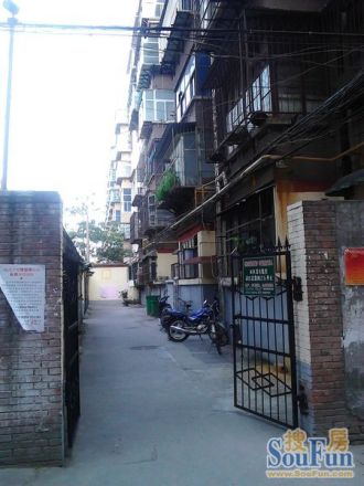 龙鳞路1号院实景图