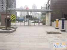 南北通透,地脚好.楼层好.物业好