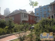 位置好没有坡儿 南北通透户型 精装修保持好 诚心出售