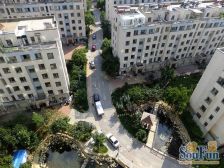 此房北向户型,中间楼层,采光好,视野好