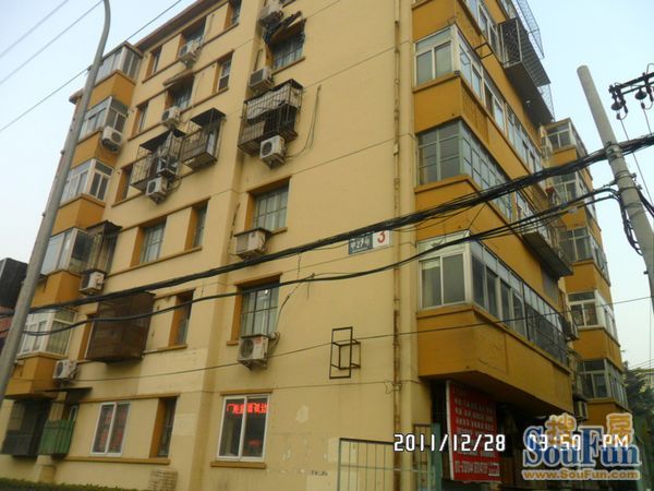小区相关图
