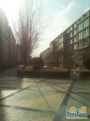 紫华园6楼代阁楼精装三居可按揭拎包入住