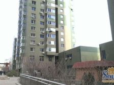 中间楼层,全明户型,房主诚心卖价格可以谈。