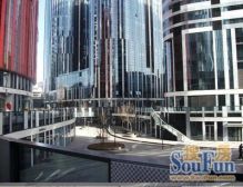 三里屯SOHO,落地窗两居带书房,偏南向,随时可看