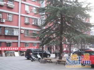北二环电梯直达,精装修南向两居,部委家属楼管理好