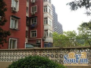 三环内国贸CBD美院家属楼电梯房东南向两居室出售
