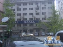 两室 得房率高 近地铁 近商场