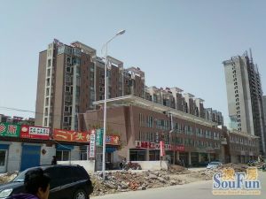 房子H户型 阳面客厅 落地窗 南北卧室 实际90㎡