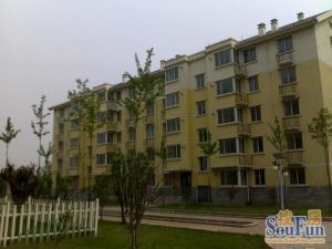 北关东路南北通透三居室两个卧室朝南