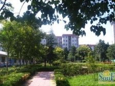 位置优越,生活便利,小区可以停车,业主诚心出售