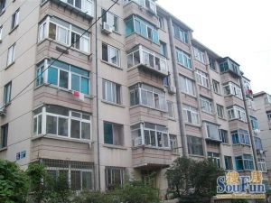 中间楼层,视野开阔,采光充足,配套齐全