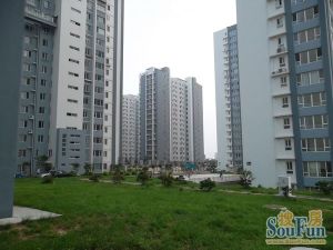 楼层适中,小区安静,09年市南区公务员分房