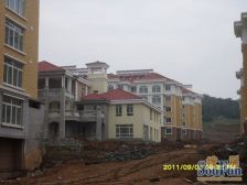 昊佳花苑 三室 东打头 采光好 好楼层