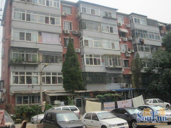 小区相关图