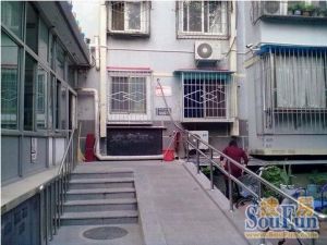 太平桥中里低楼层朝南一居名厨明卫近地铁