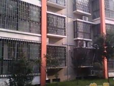 南北通透的四居室 视野好 多层住宅得房率高