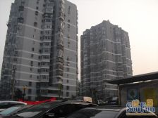 开阳里一区南北通透两居室,精装修满五年唯一商品房。