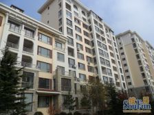 汤泉香格里两室精装修上下两层120平格局方正采光充足