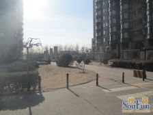 西二环鹏润家园户型方正大三居通透性好