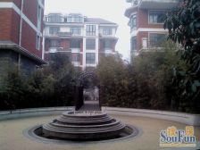 急急急 舒水湾 大四房 精装 中间位置 临水系独栋 独单