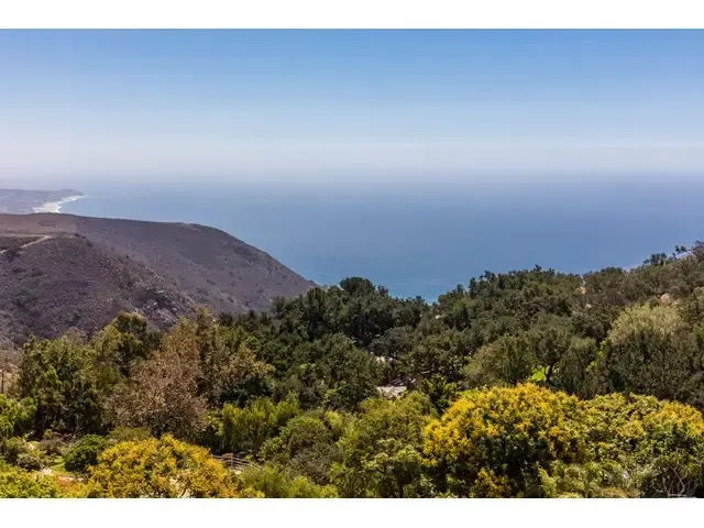 gated and up a private paved road is this appx.