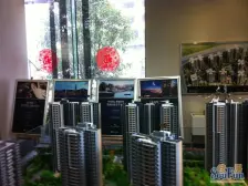 巴国城 恒基雍翠名门三房160.5万