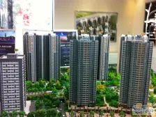 恒基雍翠名,精装小3房,朝小区中庭,安静。