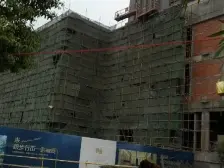 永辉楼上精装2房 看房方便 挨近轻轨站