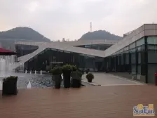 南山 复地山与城三期三房200万