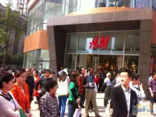 步行街楼上 楼层好 配套好 业主诚心卖