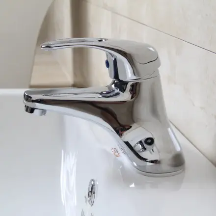 箭牌卫浴arrow 纯铜镀铬单孔冷热水龙头a1566tc