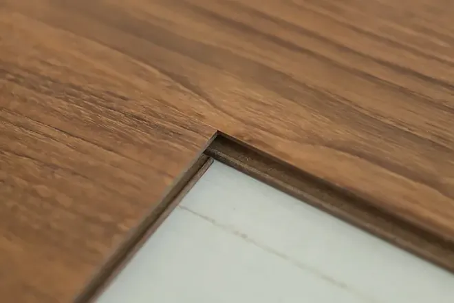 鑫屋大压模a3378款浅柚木色欧式强化复合地板