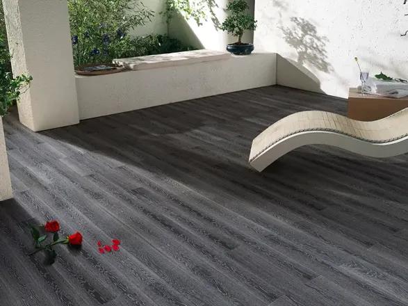 瑞嘉地板7316 实木复合地板 实木三层地板 栎木地板